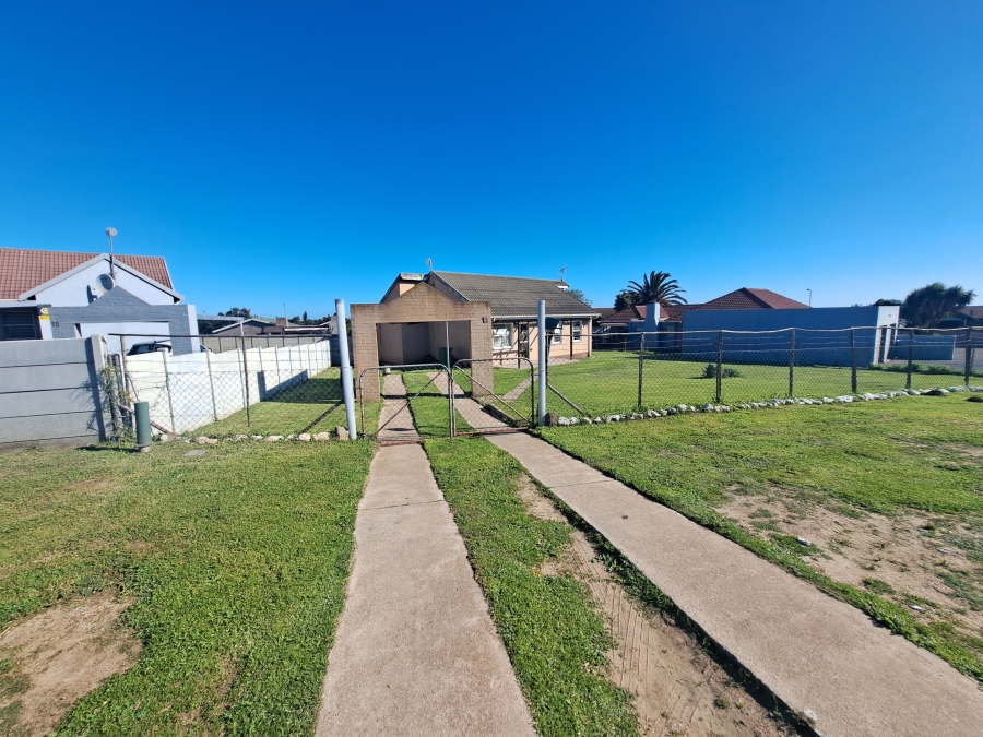 3 Bedroom Property for Sale in Vredenburg Western Cape